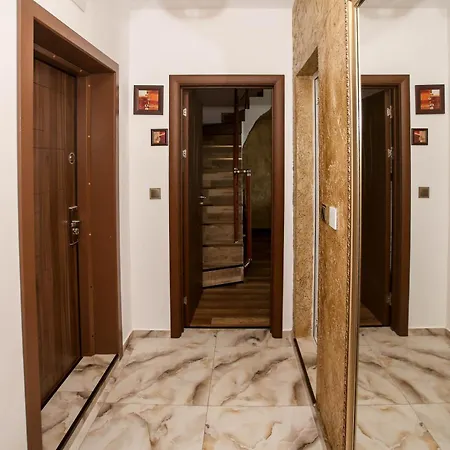 Complex Nestinarka Apartman
