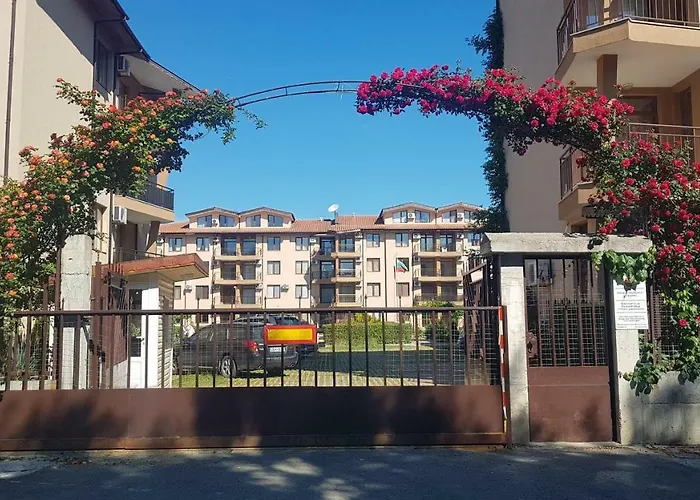 Apartamento Complex Nestinarka Tsarevo