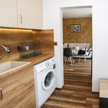 Apartmán Complex Nestinarka