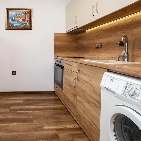 Apartmán Complex Nestinarka Carevo