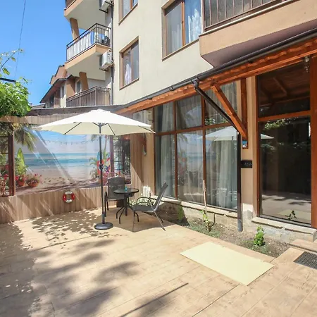 Complex Nestinarka Tsarevo