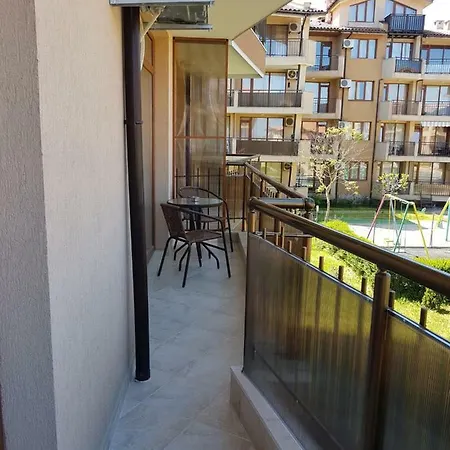 Complex Nestinarka Tsarevo