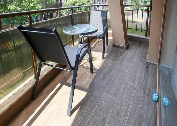 Апартаменты Complex Nestinarka *