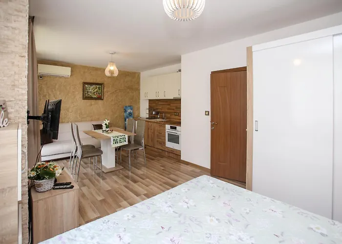 Complex Nestinarka Царёво