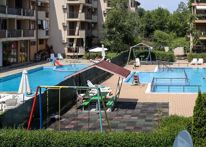 Complex Nestinarka * Царёво