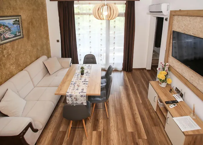 Complex Nestinarka * Царёво